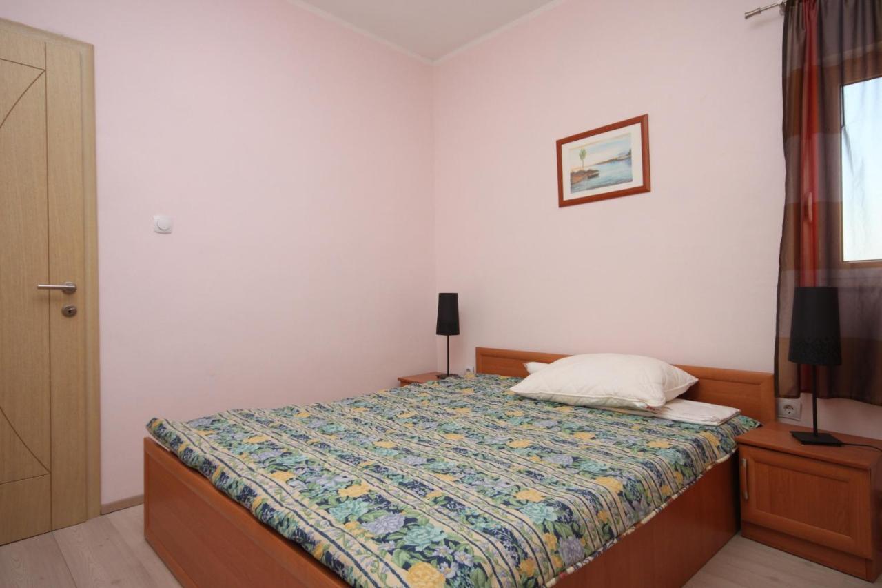 Apartments By The Sea Zubovici, Pag - 6394 Exterior foto